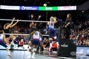 Omaha Supernovas Jess Schaben-Lansman (10) jumps to spikes the ball against the Atlanta Vibe in the fifth set during the first professional volleyball match in the United States on Wednesday, January 24, 2024, in Omaha, Nebraska. Photo by John S. Peterson.